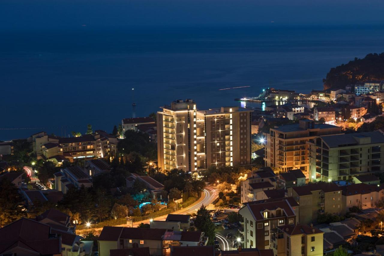 Hotel Ami Budva Petrovac Bagian luar foto