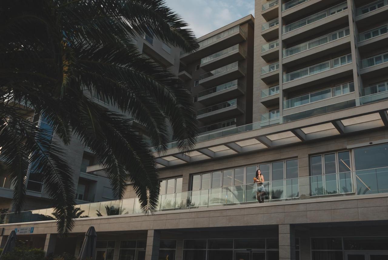 Hotel Ami Budva Petrovac Bagian luar foto