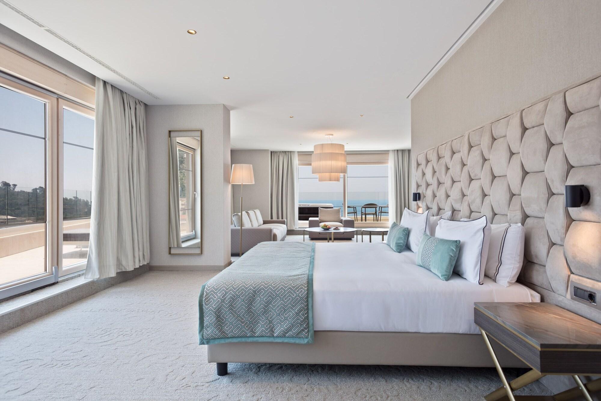 Hotel Ami Budva Petrovac Bagian luar foto